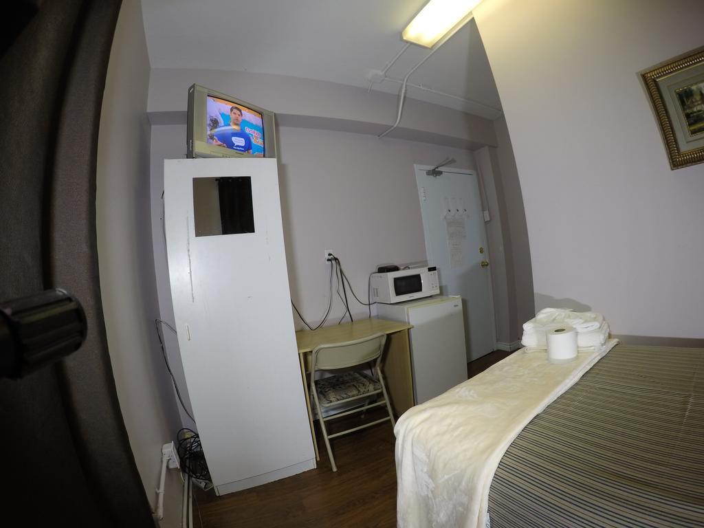 Saint Lawrence Residences And Suites Торонто Экстерьер фото