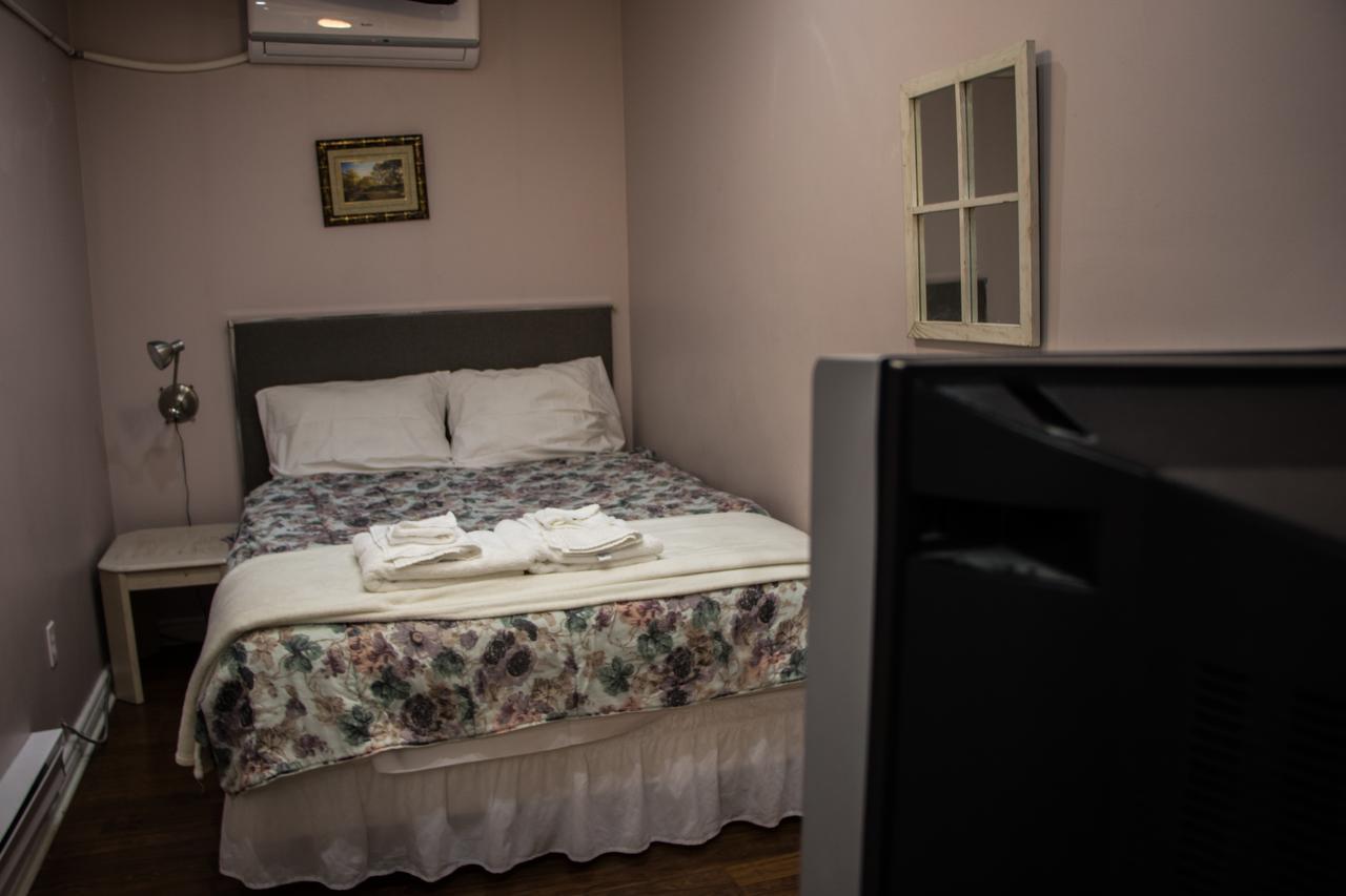 Saint Lawrence Residences And Suites Торонто Экстерьер фото